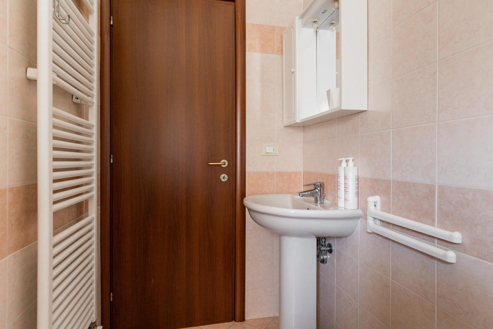 Urban Cozy Apartment By Wonderful Italy Bologna Bagian luar foto